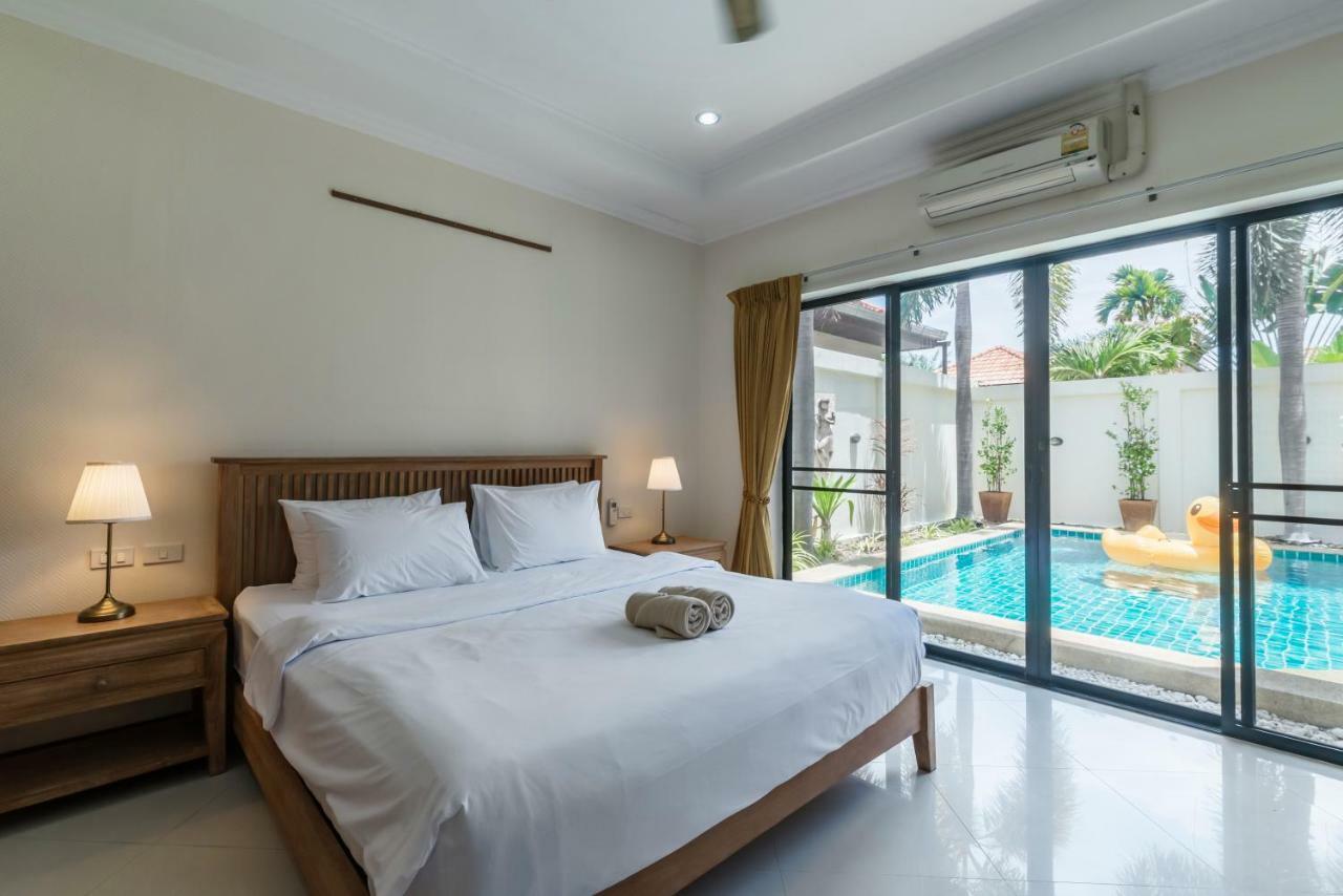 Anb Poolvilla 2Br With Private Beach In Pratamnak Pattaya Dış mekan fotoğraf